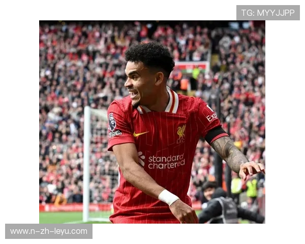 利物浦迪亚斯边路一对一突破提升:打造足球场上的魔术师